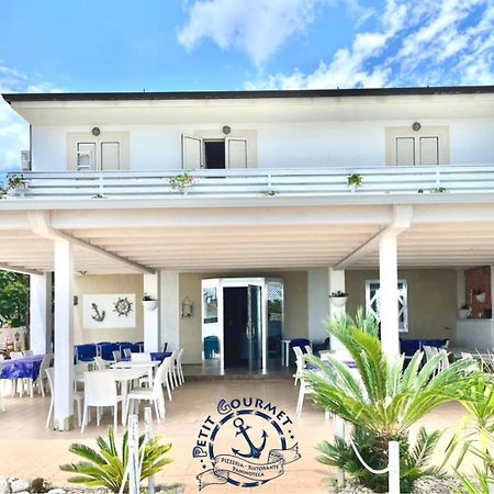 Petit Gourmet Bed & Breakfast Siderno Exterior foto